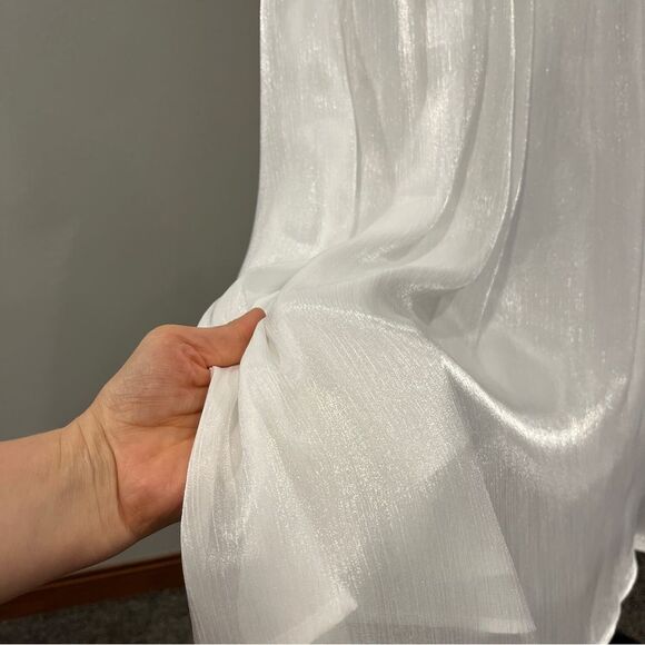 NEW STORIA if only bow bust midi dress in white Elegant White Strapless Dress - Picture 6 of 13